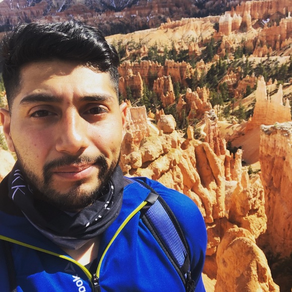 Meet your Posher, Alex - Picture 1 of 1